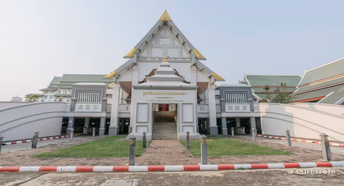 Wangchan Riverview Slide 3