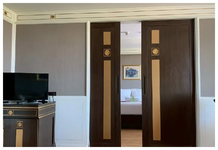 ห้องวังจันทน์ สวีท 12